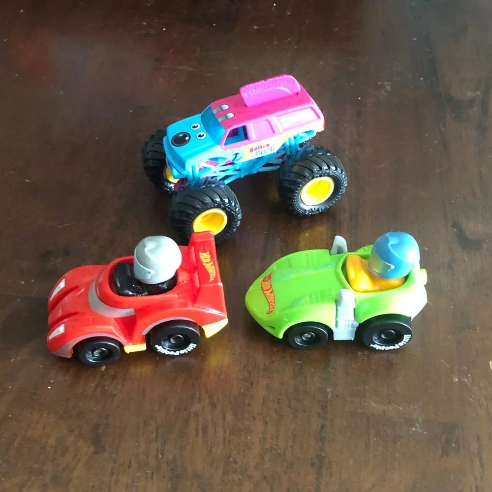 Hot Wheels Race Cars & Monster Truck Set